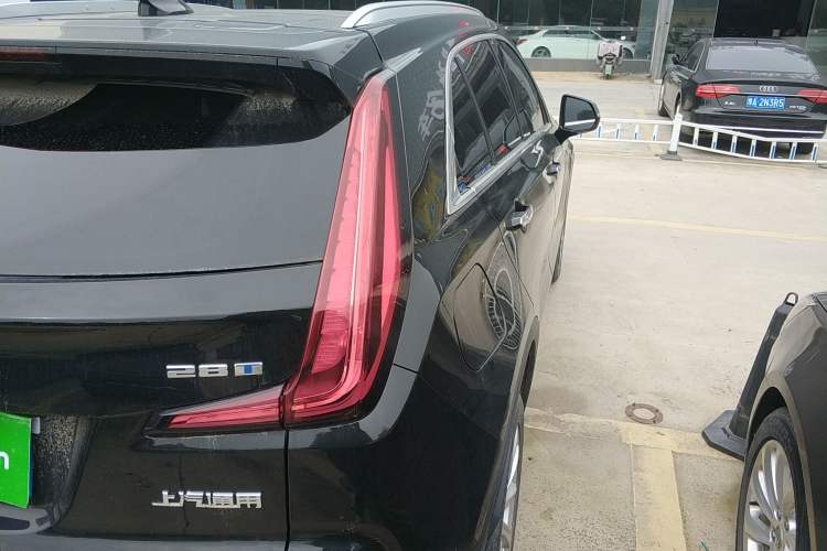 Used Cadillac XT4 2022 28T Two-Wheel Drive Fashion Edition Exterior 3