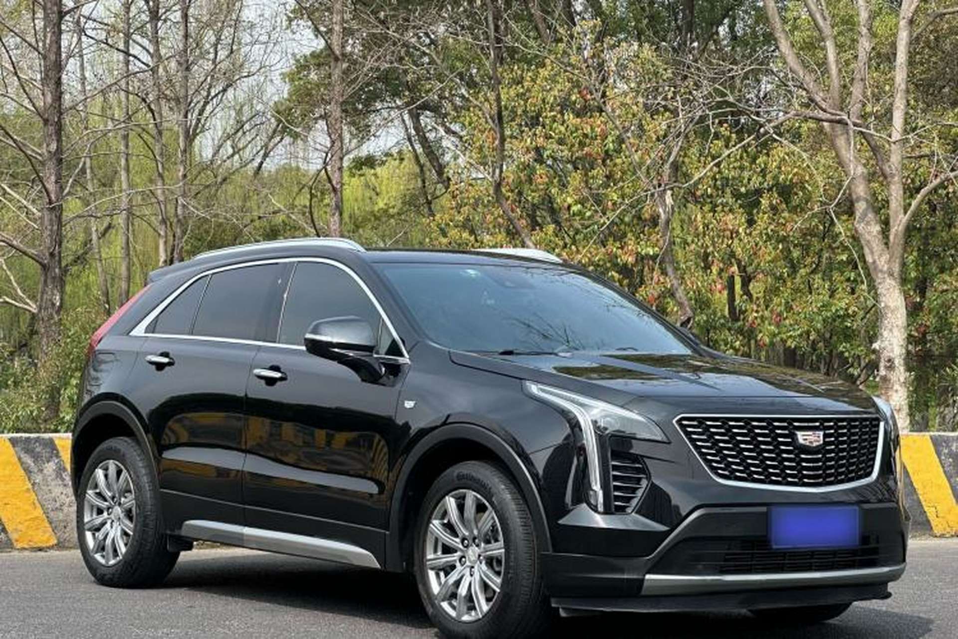Used Cadillac XT4 2022 28T Two-Wheel Drive Prestige Version Exterior 3