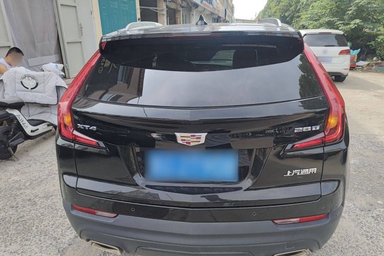 Used Cadillac XT4 2022 28T Two-Wheel Drive Fashion Edition Exterior 4