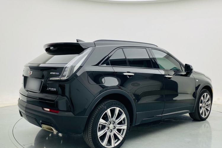 Used Cadillac XT4 2022 28T Four-Wheel Drive Prestige Version Exterior 5