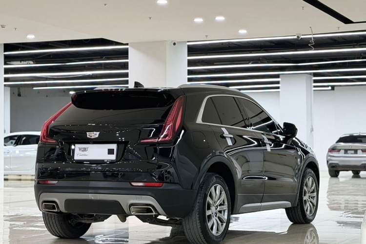 Used Cadillac XT4 2022 28T Two-Wheel Drive Prestige Version Exterior 5