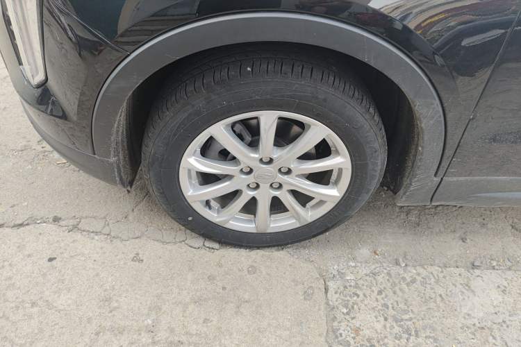 Used Cadillac XT4 2022 28T Two-Wheel Drive Fashion Edition Exterior 7