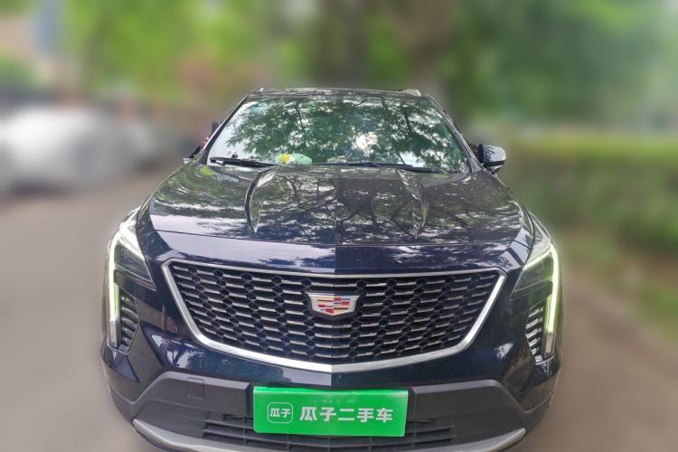 Used Cadillac XT4 2022 28T Two-Wheel-Drive Luxury Version Front