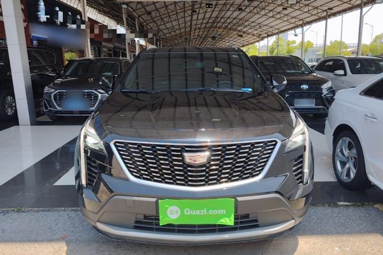 Used Cadillac XT4 2022 28T Two-Wheel-Drive Luxury Version Front