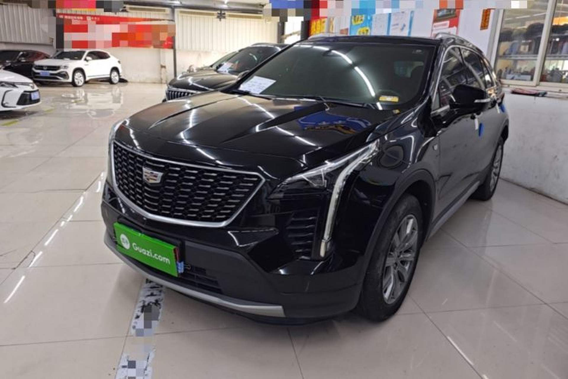 Used Cadillac XT4 2022 28T Two-Wheel-Drive Luxury Version Front Left 45 Deg