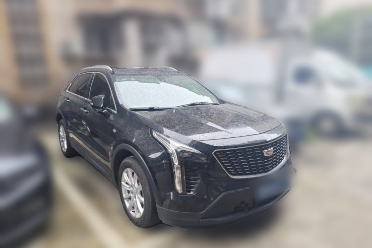 Used Cadillac XT4 2022 28T Two-Wheel Drive Fashion Edition Front Right 45 Deg