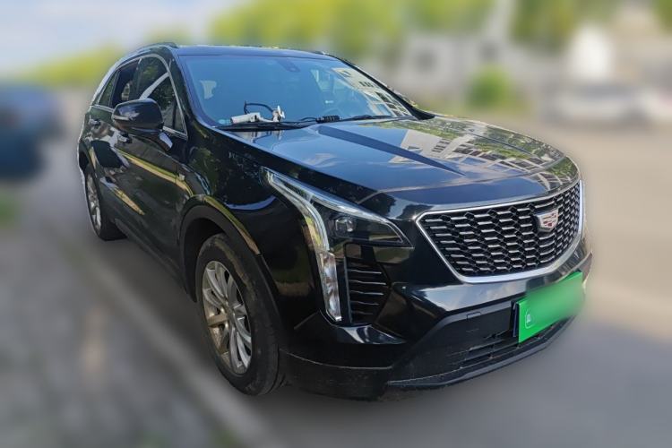 Used Cadillac XT4 2022 28T Two-Wheel Drive Fashion Edition Front Right 45 Deg