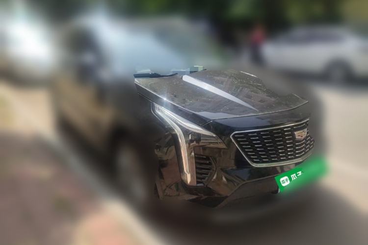 Used Cadillac XT4 2022 28T Two-Wheel Drive Prestige Version Front Right 45 Deg