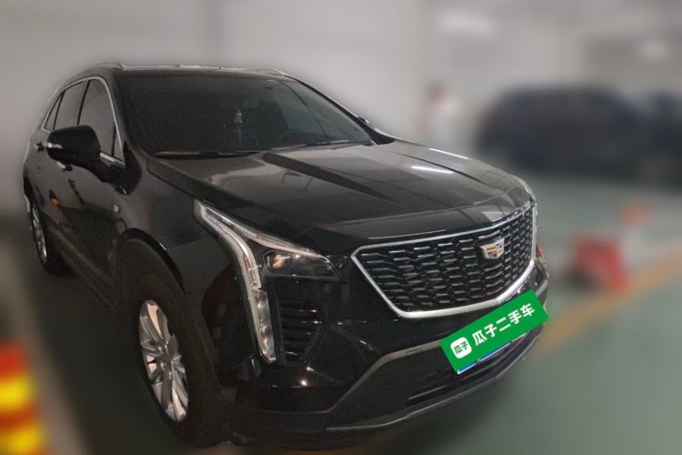 Used Cadillac XT4 2022 28T Two-Wheel Drive Fashion Edition Front Right 45 Deg