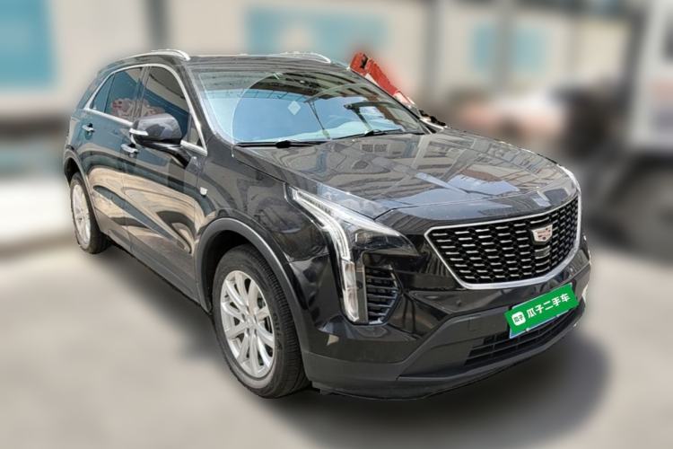 Used Cadillac XT4 2022 28T Two-Wheel Drive Fashion Edition Front Right 45 Deg