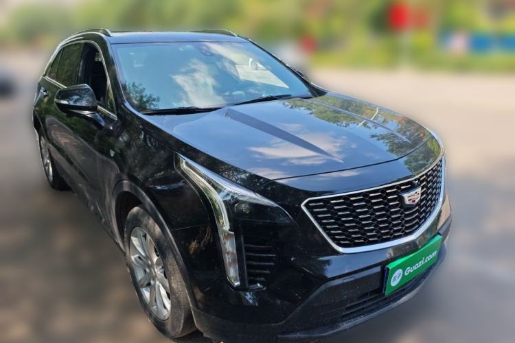 Used Cadillac XT4 2022 28T Two-Wheel Drive Fashion Edition Front Right 45 Deg