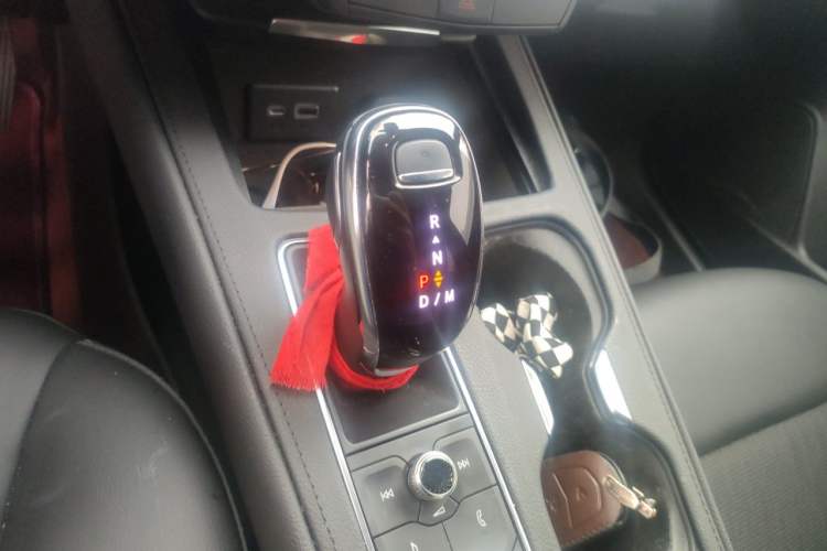 Used Cadillac XT4 2022 28T Two-Wheel Drive Fashion Edition Gear Lever