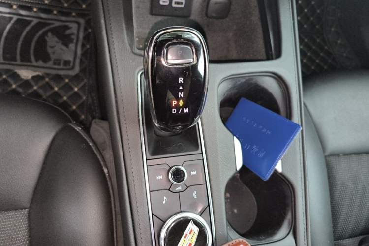 Used Cadillac XT4 2022 28T Two-Wheel Drive Fashion Edition Gear Lever