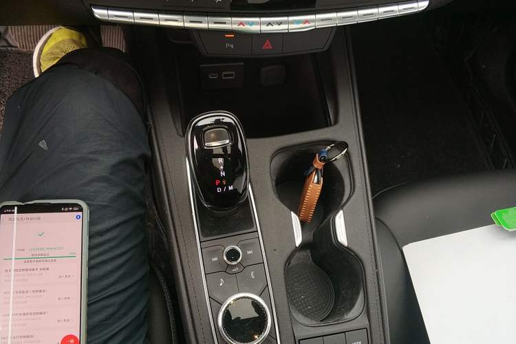 Used Cadillac XT4 2022 28T Two-Wheel Drive Fashion Edition Gear Lever