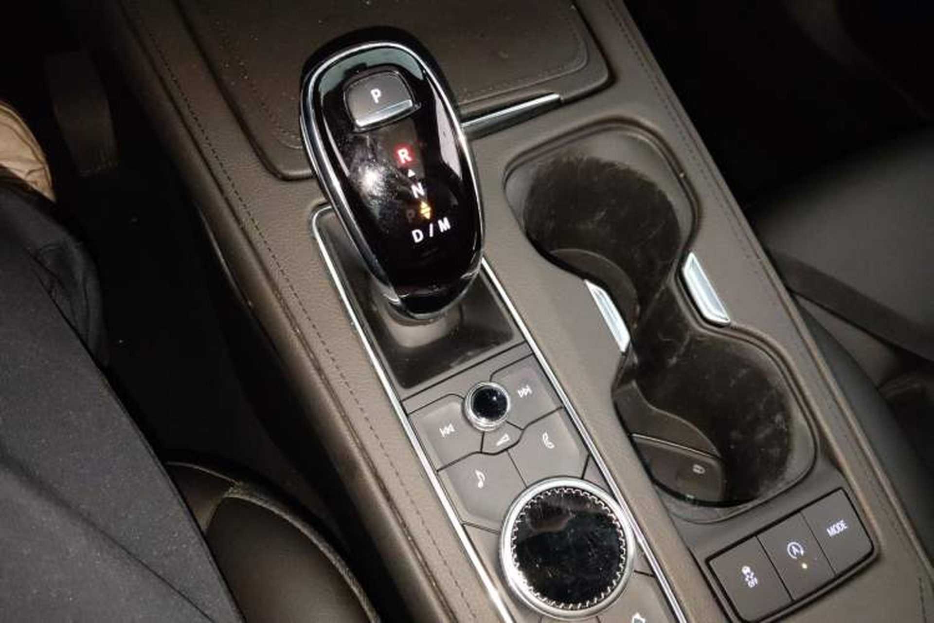 Used Cadillac XT4 2022 28T Two-Wheel Drive Fashion Edition Gear Lever