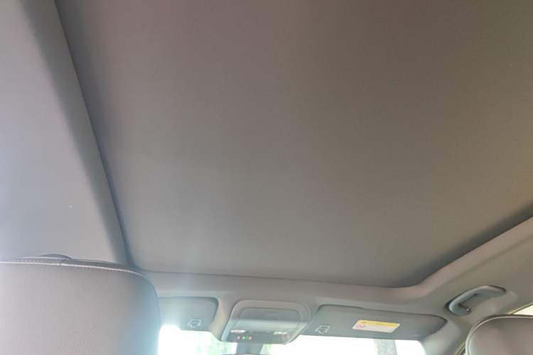 Used Cadillac XT4 2022 28T Two-Wheel Drive Fashion Edition Headliner