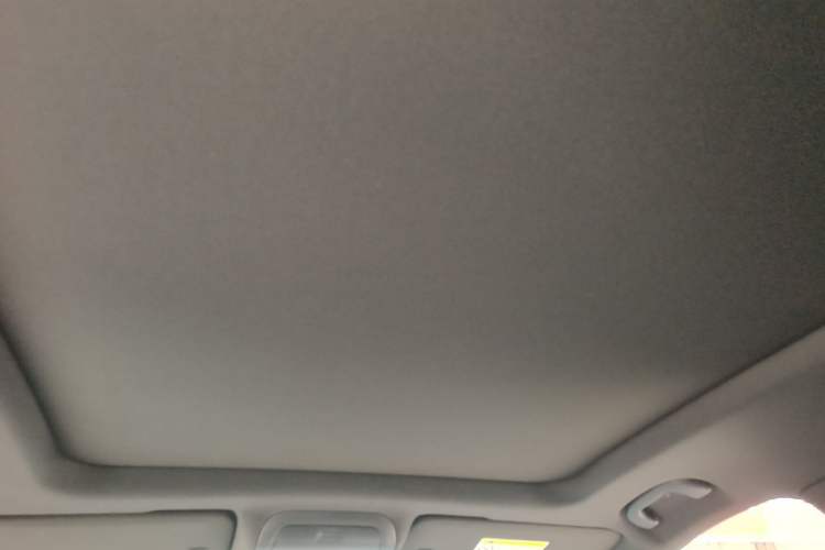 Used Cadillac XT4 2022 28T Two-Wheel Drive Fashion Edition Headliner