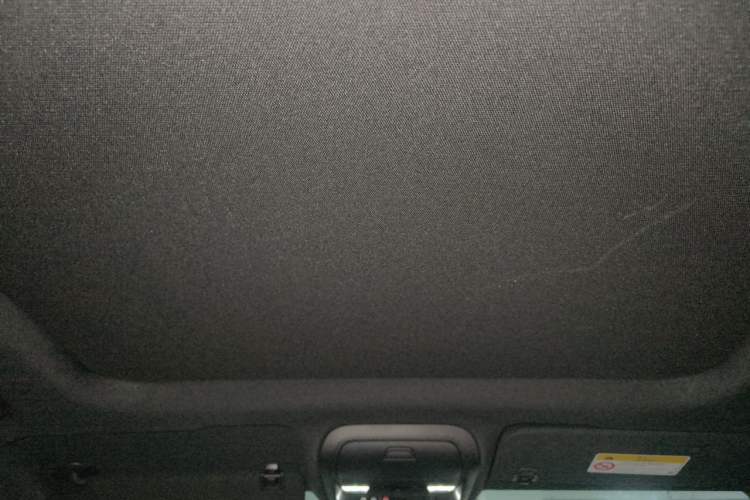 Used Cadillac XT4 2022 28T Two-Wheel-Drive Luxury Version Headliner