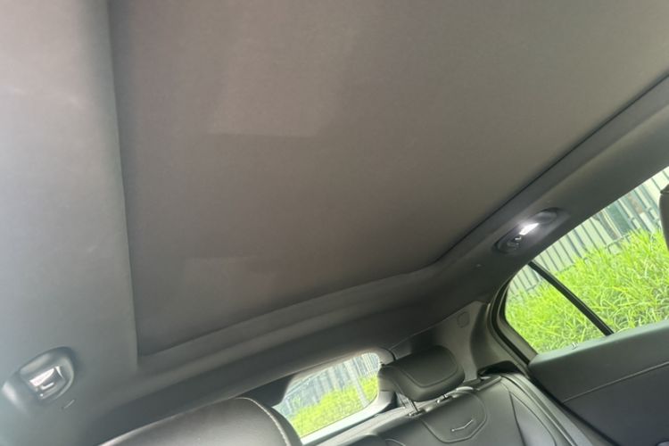 Used Cadillac XT4 2022 28T Two-Wheel Drive Fashion Edition Headliner