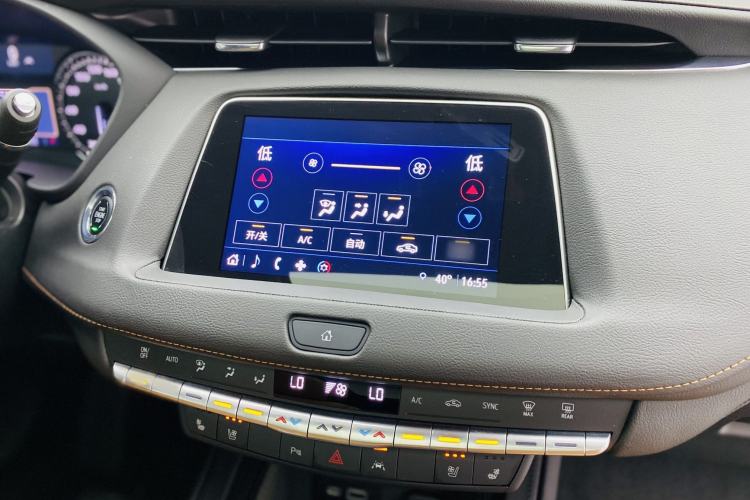 Used Cadillac XT4 2022 28T Four-Wheel Drive Prestige Version Interior 6