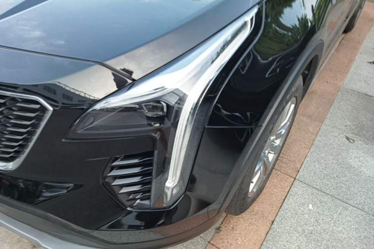 Used Cadillac XT4 2022 28T Two-Wheel-Drive Luxury Version Left Front Headlight