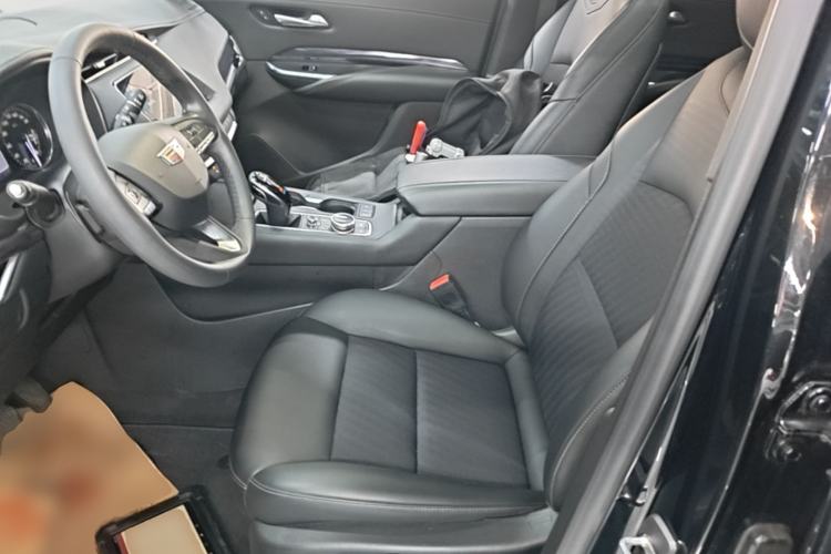 Used Cadillac XT4 2022 28T Two-Wheel Drive Fashion Edition Left Front Seat