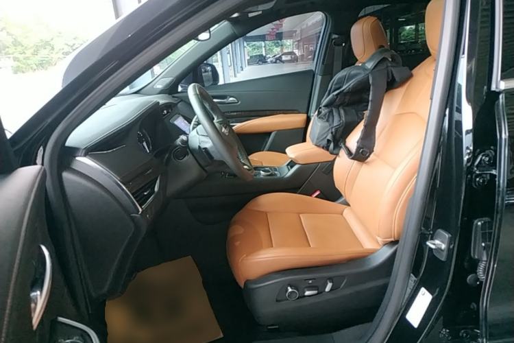 Used Cadillac XT4 2022 28T Two-Wheel Drive Prestige Version Left Front Seat