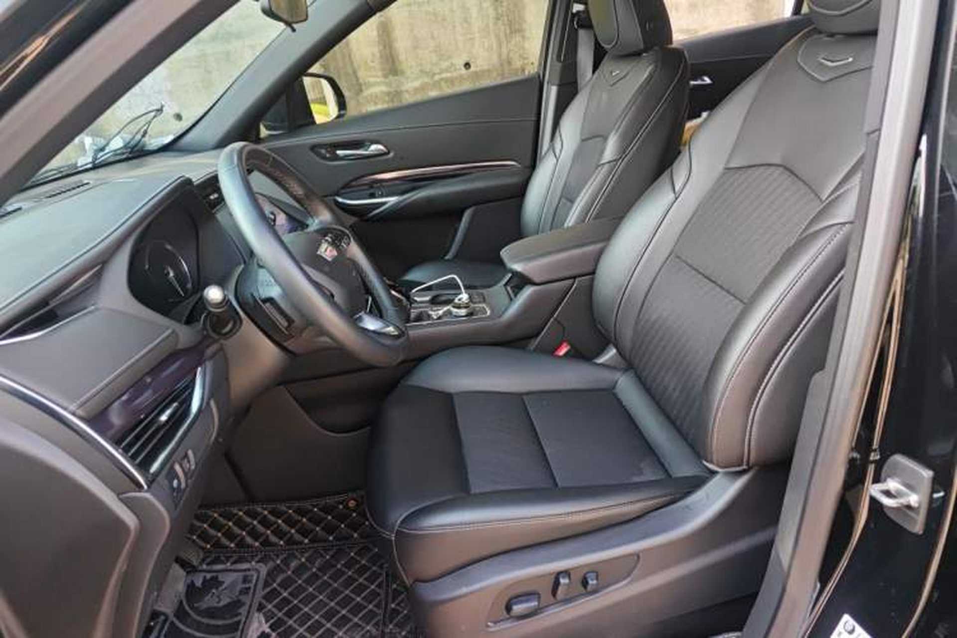 Used Cadillac XT4 2022 28T Two-Wheel Drive Fashion Edition Left Front Seat