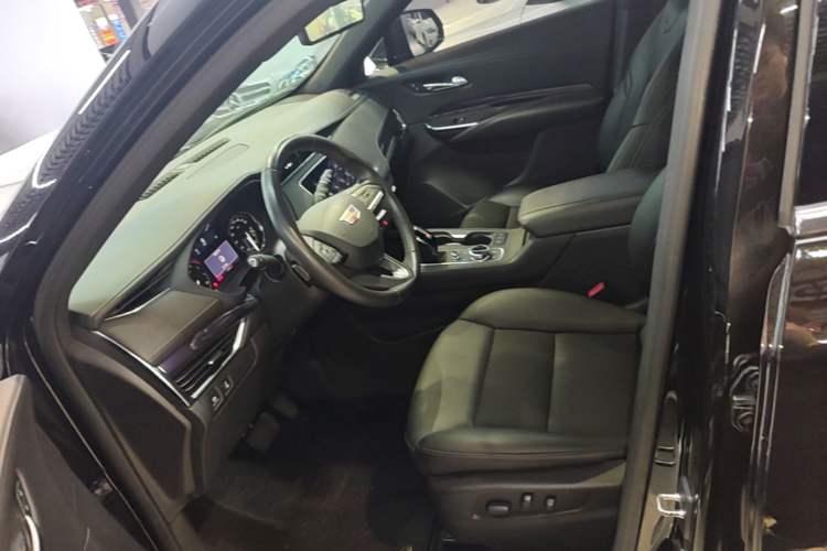 Used Cadillac XT4 2022 28T Two-Wheel Drive Fashion Edition Left Front Seat