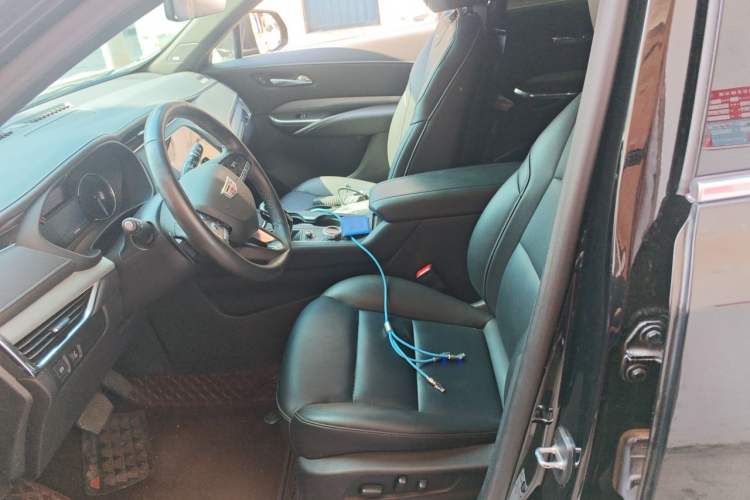 Used Cadillac XT4 2022 28T Two-Wheel Drive Prestige Version Left Front Seat