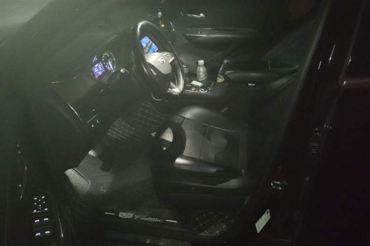 Used Cadillac XT4 2022 28T Two-Wheel Drive Fashion Edition Left Front Seat