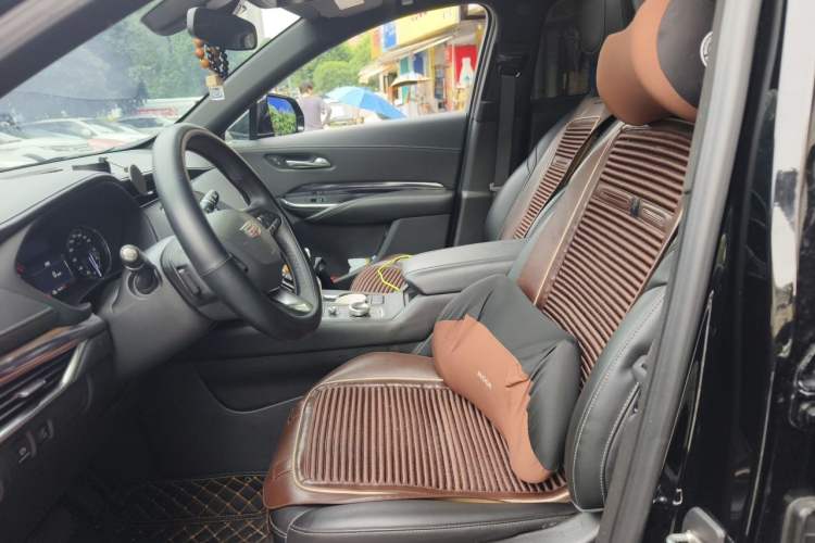 Used Cadillac XT4 2022 28T Two-Wheel Drive Fashion Edition Left Front Seat