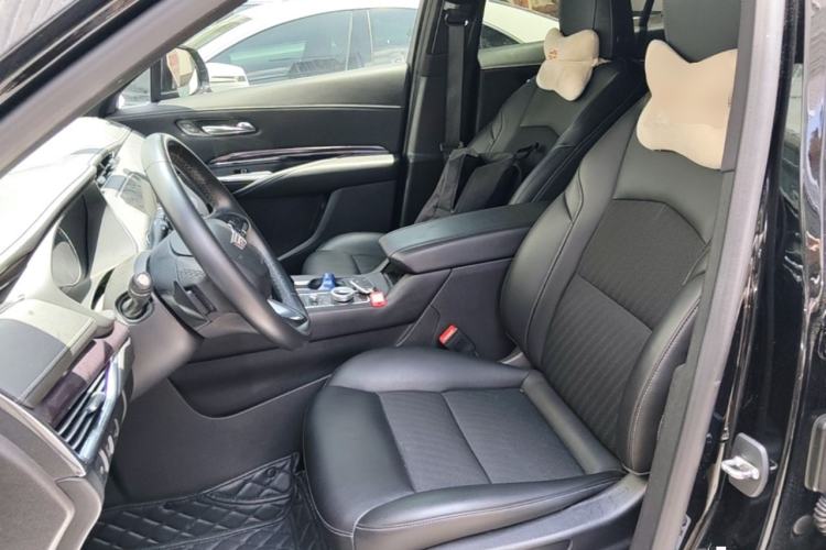 Used Cadillac XT4 2022 28T Two-Wheel Drive Fashion Edition Left Front Seat