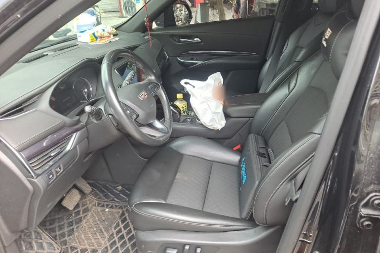 Used Cadillac XT4 2022 28T Two-Wheel Drive Fashion Edition Left Front Seat