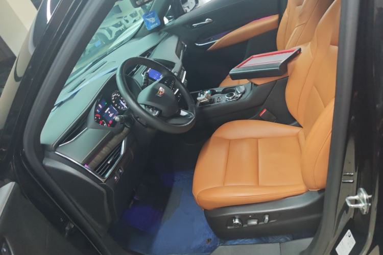 Used Cadillac XT4 2022 28T Two-Wheel Drive Prestige Version Left Front Seat