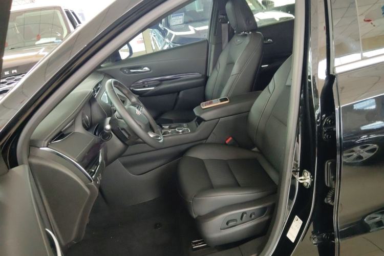 Used Cadillac XT4 2022 28T Two-Wheel Drive Fashion Edition Left Front Seat