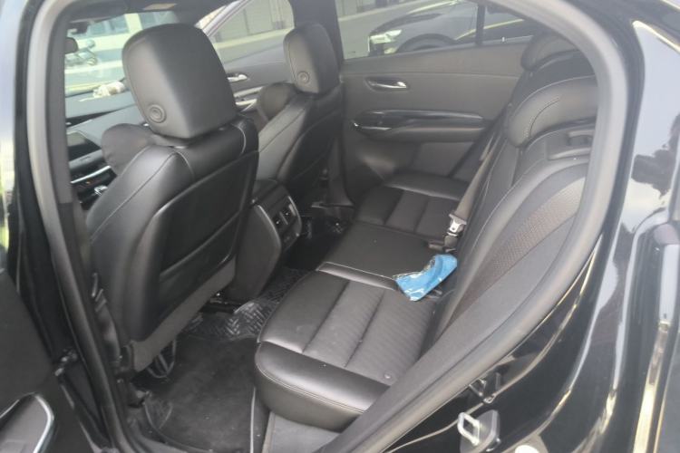 Used Cadillac XT4 2022 28T Two-Wheel Drive Fashion Edition Left Rear Seat