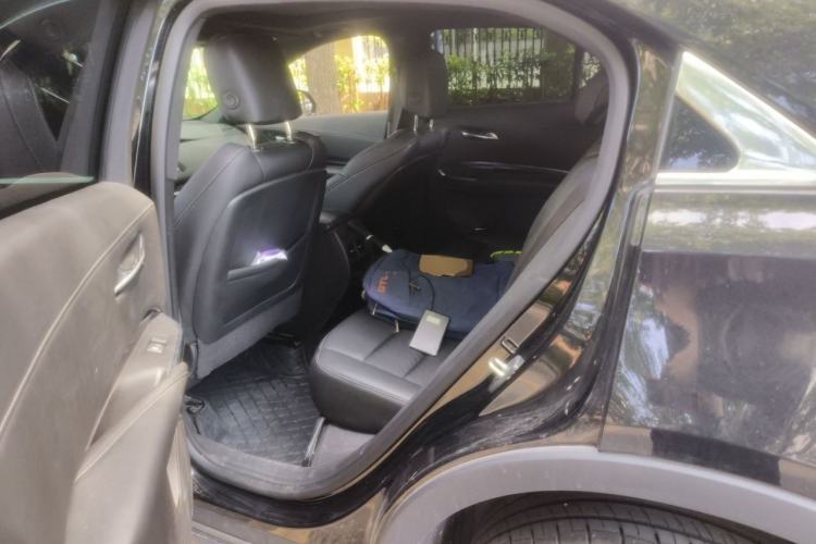 Used Cadillac XT4 2022 28T Two-Wheel Drive Fashion Edition Left Rear Seat