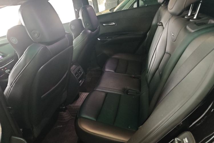 Used Cadillac XT4 2022 28T Two-Wheel Drive Fashion Edition Left Rear Seat