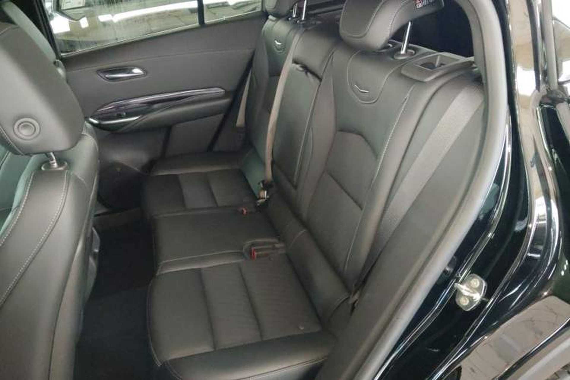Used Cadillac XT4 2022 28T Two-Wheel Drive Fashion Edition Left Rear Seat