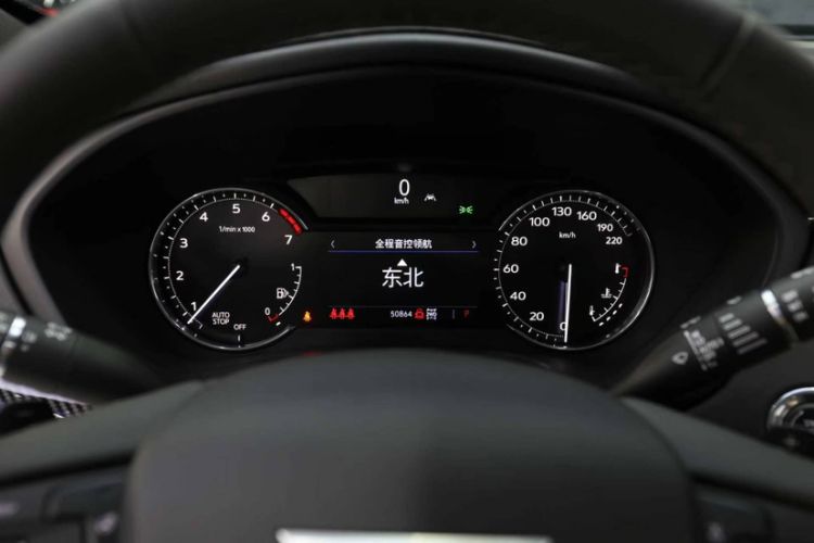 Used Cadillac XT4 2022 28T Four-Wheel Drive Prestige Version Odometer Close Up