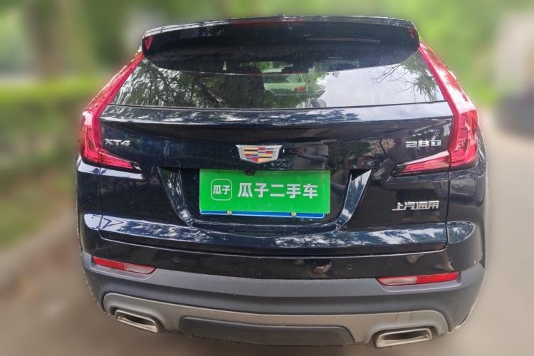 Used Cadillac XT4 2022 28T Two-Wheel-Drive Luxury Version Rear