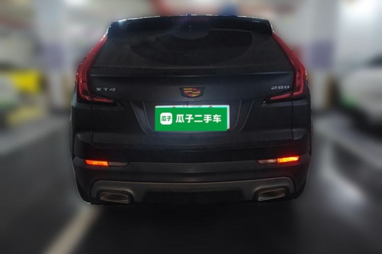 Used Cadillac XT4 2022 28T Two-Wheel-Drive Luxury Version Rear