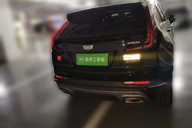 Used Cadillac XT4 2022 28T Four-Wheel Drive Prestige Version Rear
