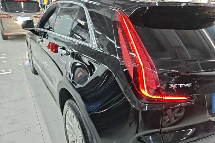 Used Cadillac XT4 2022 28T Two-Wheel Drive Fashion Edition Rear Left 45 Deg