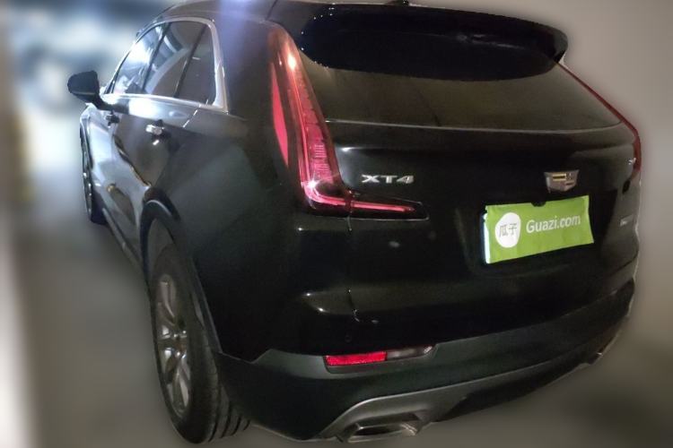 Used Cadillac XT4 2022 28T Two-Wheel-Drive Luxury Version Rear Left 45 Deg