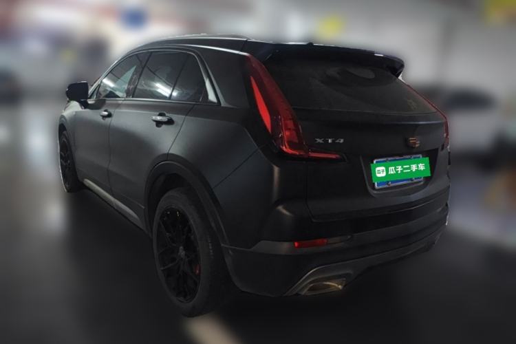 Used Cadillac XT4 2022 28T Two-Wheel-Drive Luxury Version Rear Left 45 Deg