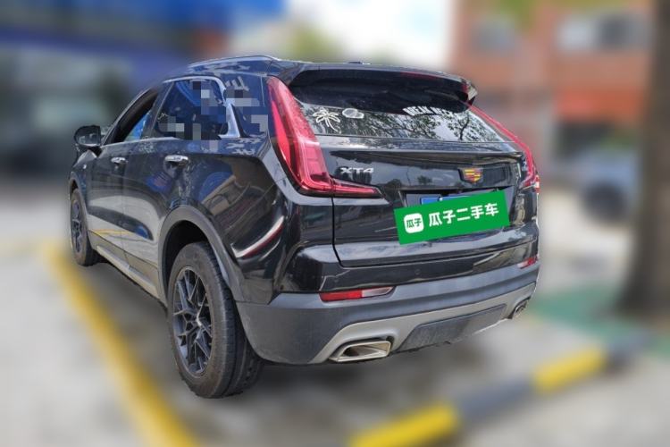 Used Cadillac XT4 2022 28T Two-Wheel-Drive Luxury Version Rear Left 45 Deg