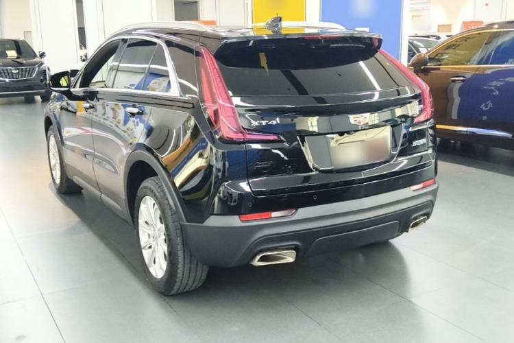 Used Cadillac XT4 2022 28T Two-Wheel Drive Fashion Edition Rear Left 45 Deg