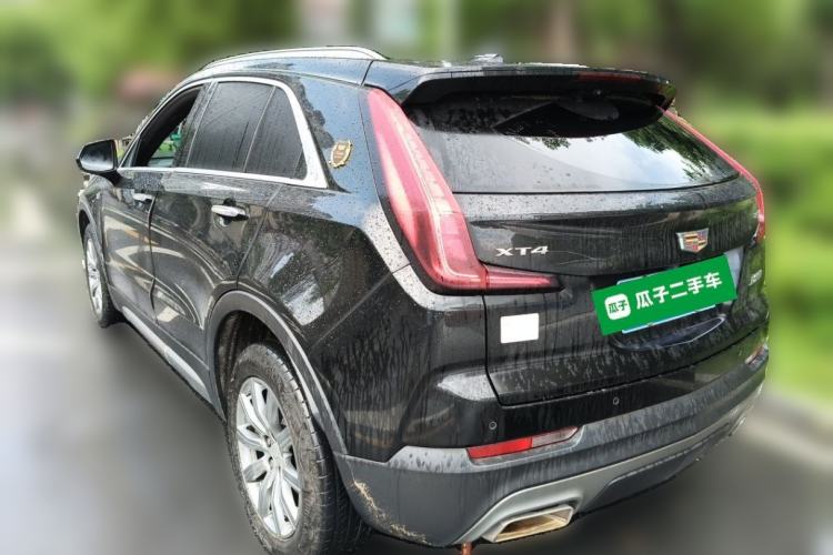 Used Cadillac XT4 2022 28T Two-Wheel-Drive Luxury Version Rear Left 45 Deg